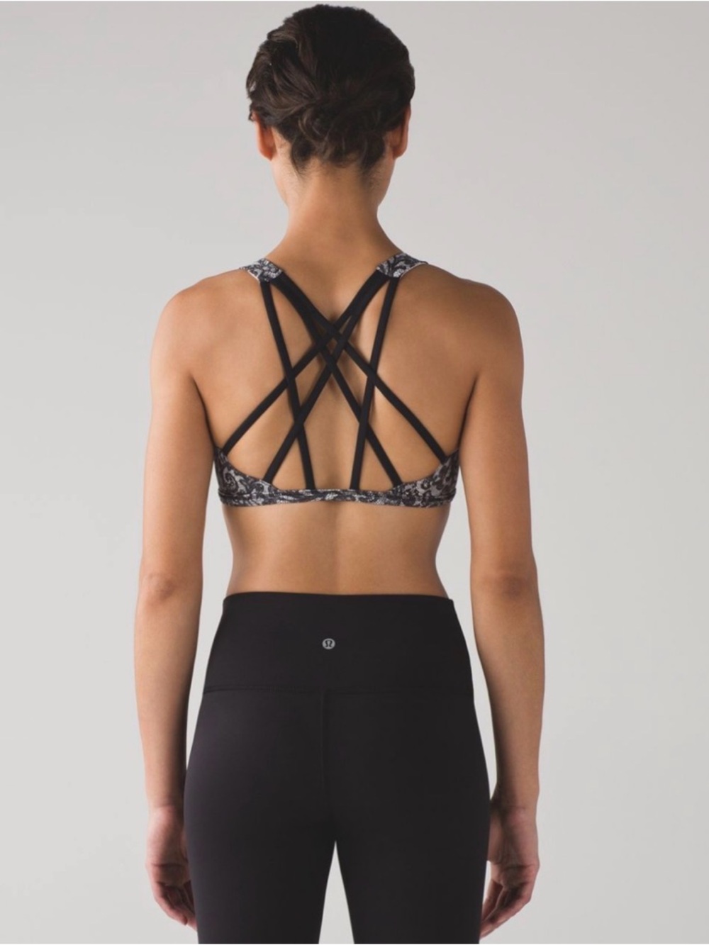 Lululemon - Free To Be Tranquil Bra
